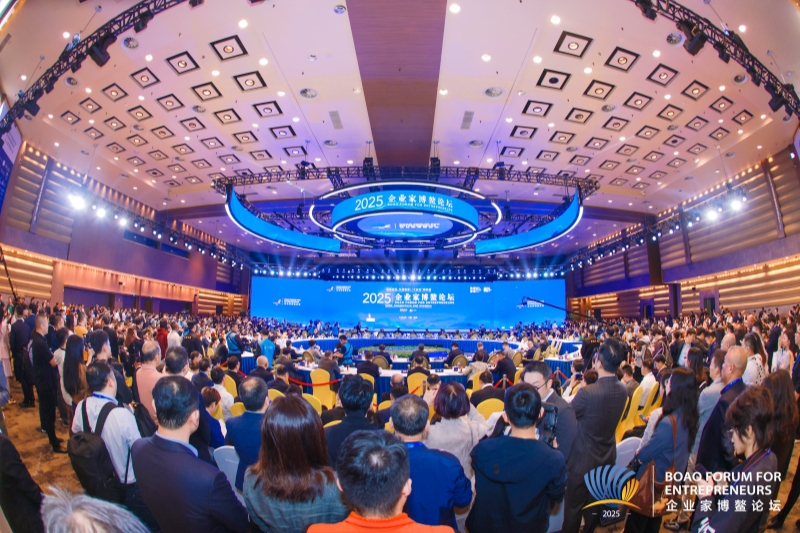 掘金千亿蟹市！苏状元连续3年成为中国企业家博鳌论坛合作用蟹！